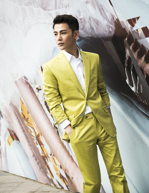 CHỌN THÊM SẮC MÀU TRANG PHỤC CHO TỦ ĐỒ NAM GIỚI