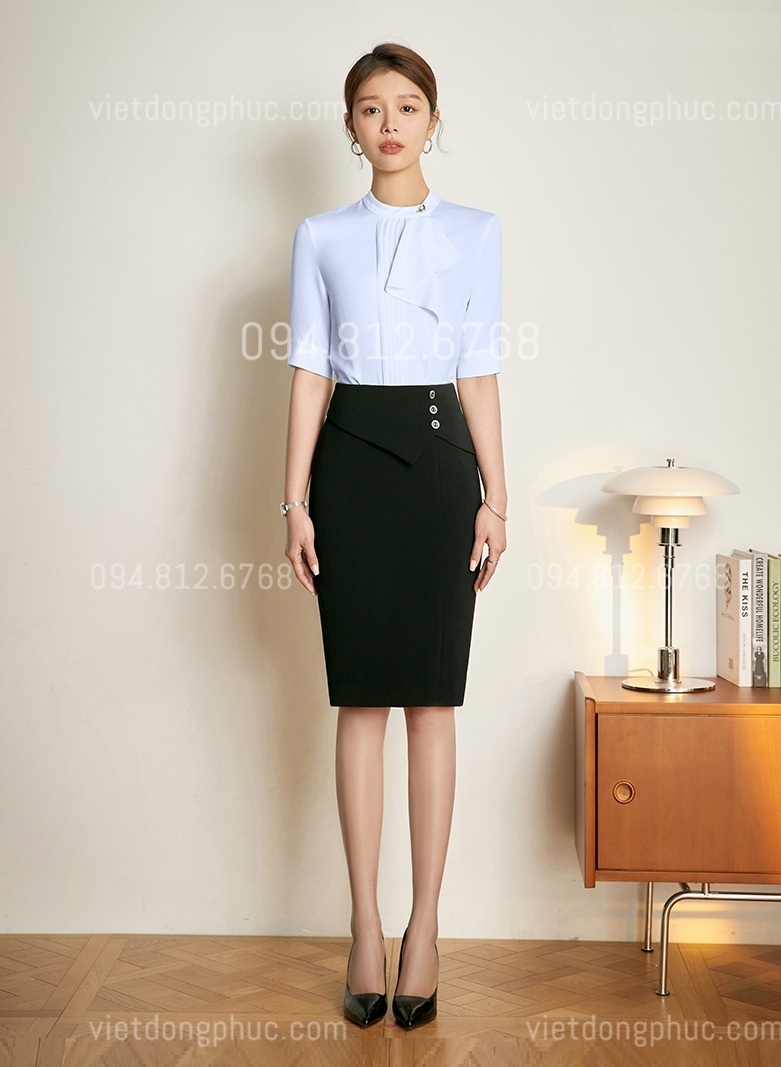 4 lỗi diện đồng phục chân váy công sở nữ | Phú Hoàng Uniform